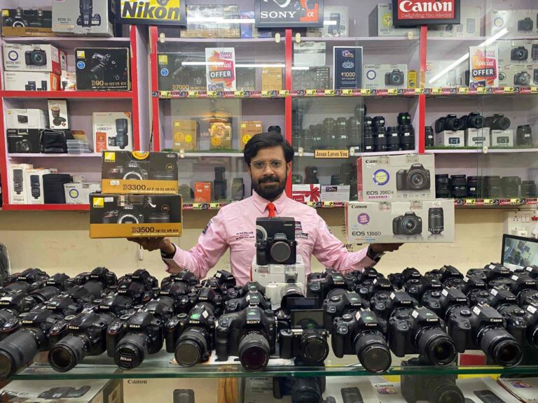 vicky camera shop ulhasnagar no 3 mumbai pre wedding photographers a452t339q3 768x576